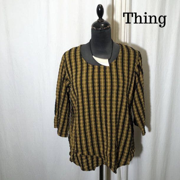 Thing design spidsbluse med 3/4 rme stribet honning gul