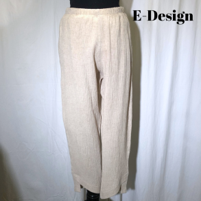 2025 E-design Klassisk buks med detalje i ben crepet hr/bomuld sand