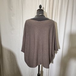 2025 Design strik bred one-size med 3/4 rme ddyr