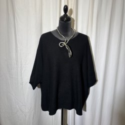 2025 Design strik bred one-size med 3/4 rme sort