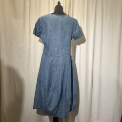 2026 Blue Berry design kjole med kort �rme i deminvasket tencel (bomuld/lyocell)