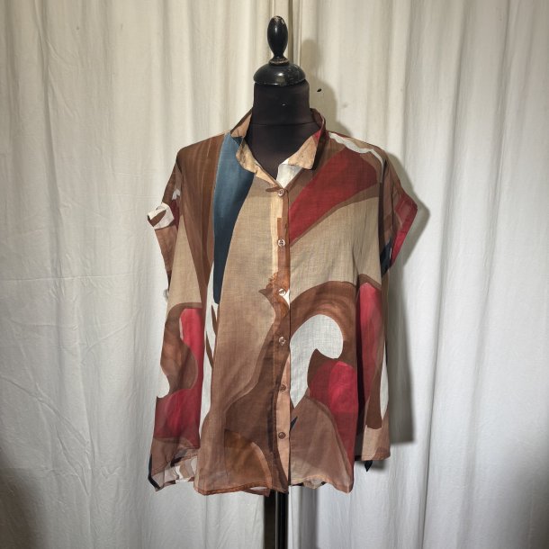 2026 Blue Berry design Skjote vest i grafisk br�ndte farver