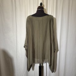 2026 Silke/Viscose design tunika over-size med dryp og indertop gyldengr�n