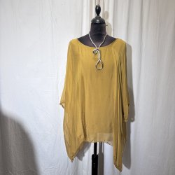 2026 Silke/Viscose design tunika over-size med dryp og indertop okkergul