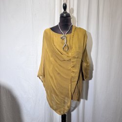 2026 Silke/Viscose design tunika over-size med dryp og indertop okkergul
