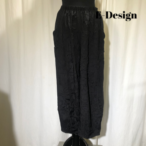 E-Design crinkle bue-buks med indsnit sort