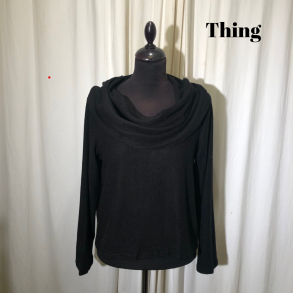 2025 Thing design bluse kort med krave langt rme i opkradset viscose sort
