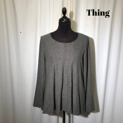 Thing design bluse med lg i opkradset viscose Jordgr
