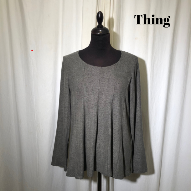 2024-2 Thing design bluse med lg i opkradset viscose Jordgr