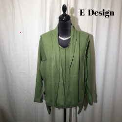 E-Design bluse med sjalskrave og r smme Lys grsgrn