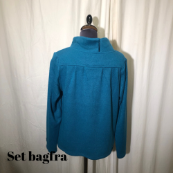 E-Design kort bluse med krave og langt rme Petrol