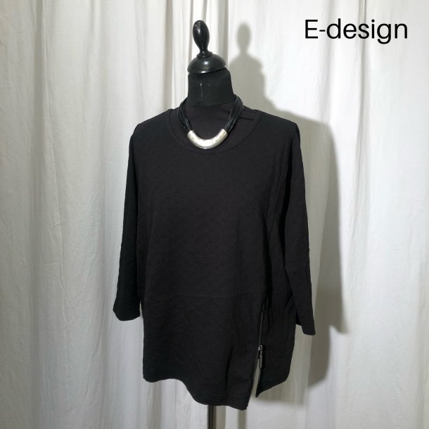 E-design bluse med spids og lynls sort